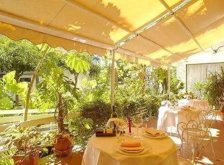 호텔 Hotel Royal Esplanade 디아노마리나